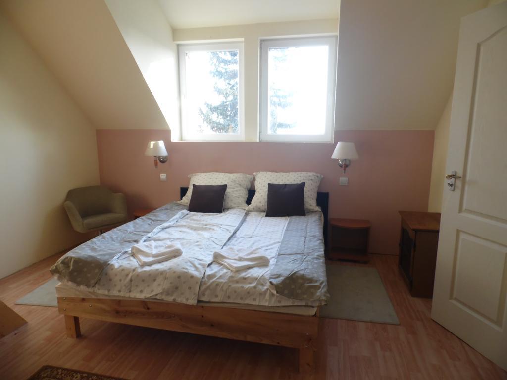 Hotel Kenese Balatonkenese Room photo