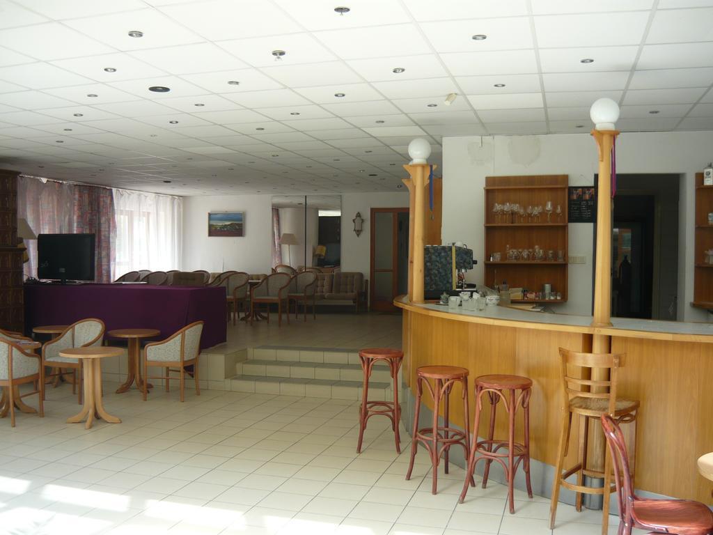 Hotel Kenese Balatonkenese Exterior photo